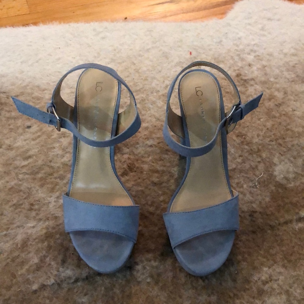 Lauren Conrad - kohl’s heels velvet
